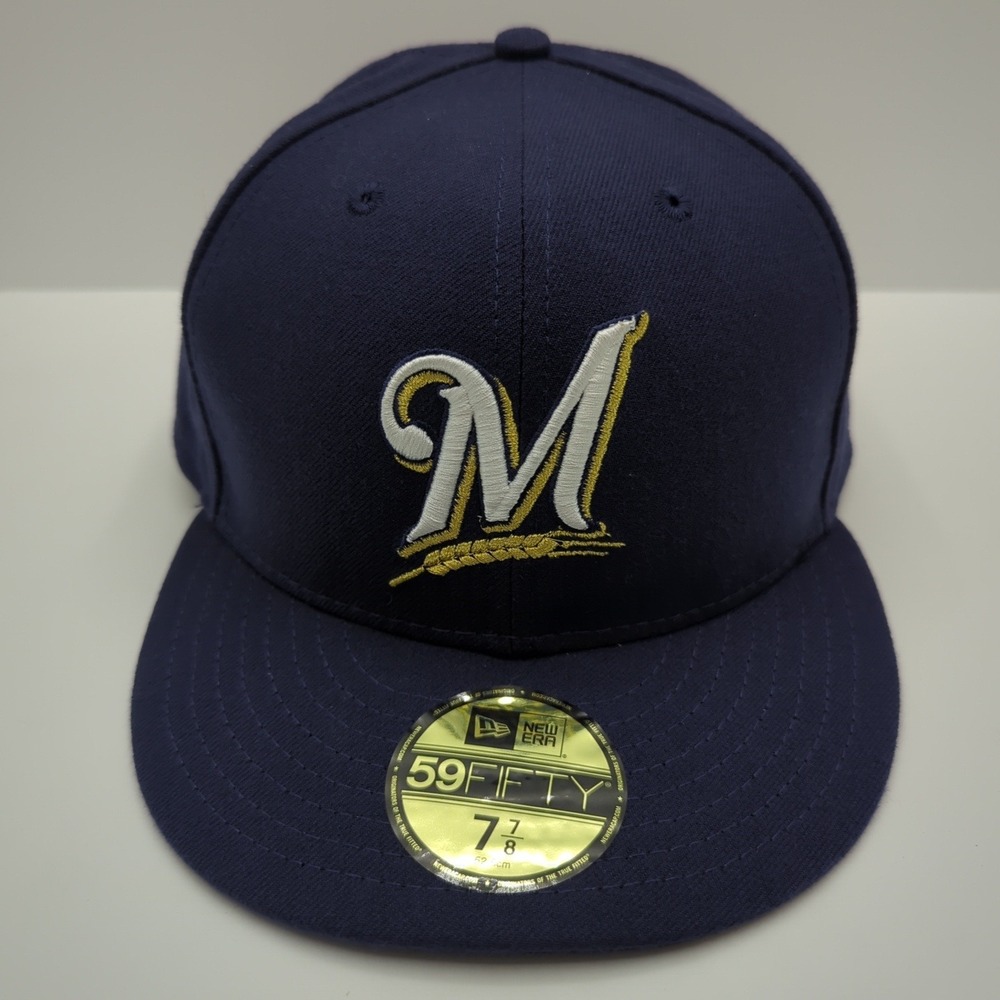 New Era 59FIFTY Milwaukee Brewers Fitted Hat Navy Blue MLB On-Field‎ Cap 7 7/8